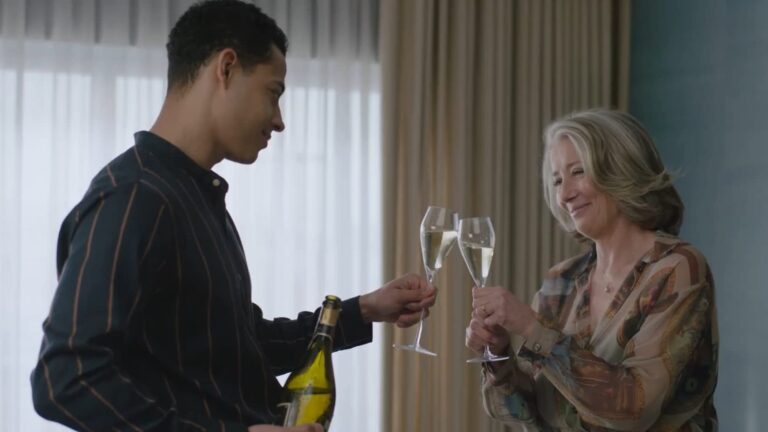 Have You Discovered These Perks of Escorting Older Women?
